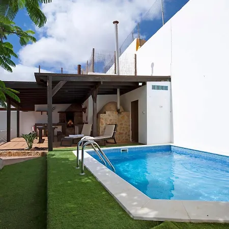 Antonia * Бетанкурия