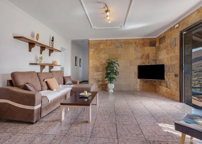 Antonia * Betancuria