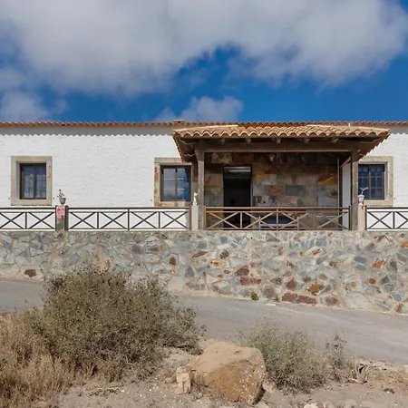 Antonia Holiday home